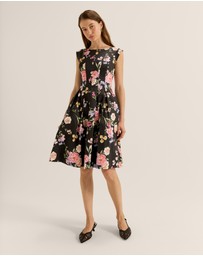 Review - Jardin Dress