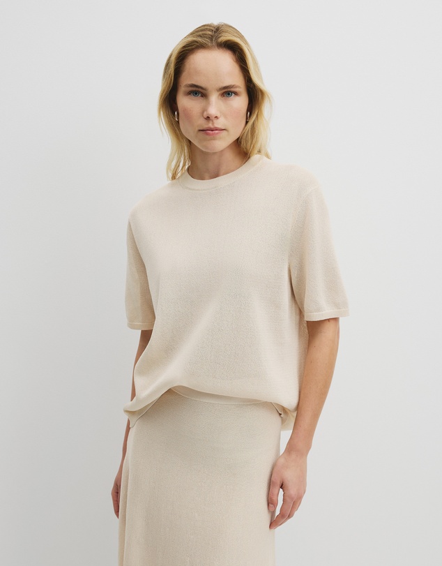 Country Road - Fine Mesh Knit T-shirt