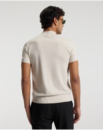 Calibre - Slim Tech Knit T-shirt Parchment