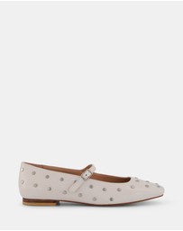 Miss Sofie - Tweak Flats
