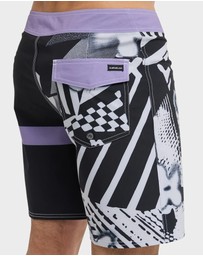Quiksilver - Mens Surfsilk Straight 18