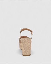 GUESS - Taani Wedge Heels