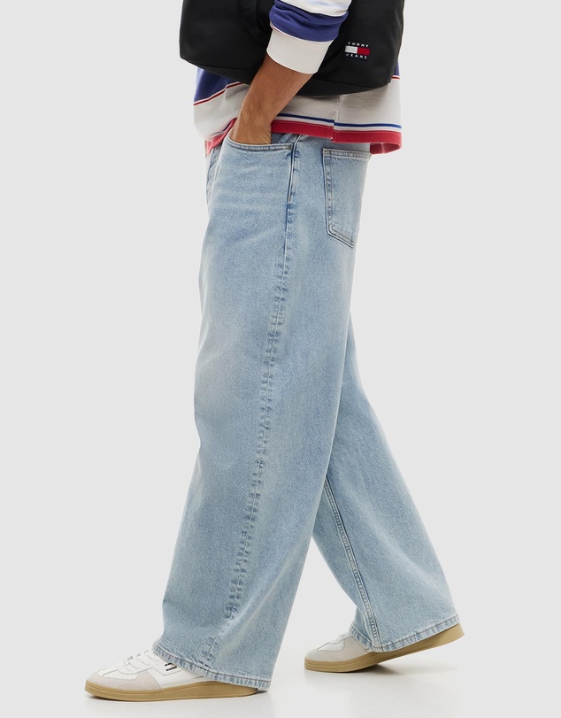 Tommy Jeans - Theo Baggy Jeans