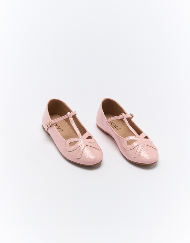 Walnut Melbourne - Audrey Bow Ballet