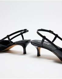 Dazie - Jane Pointed Toe Kitten Heels