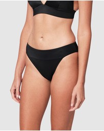 UNE PIECE - Classic Sassy Cheeky Bikini Bottom