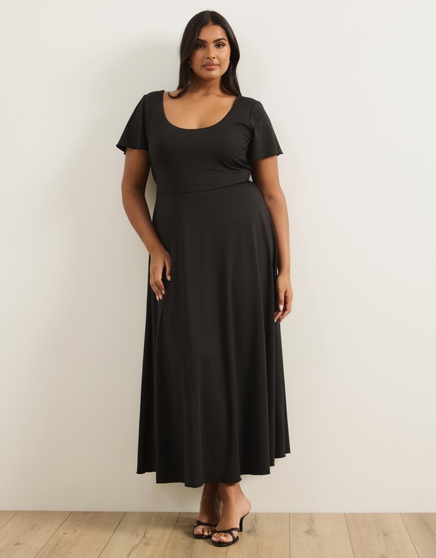 Atmos&Here Curvy - Jersey Maxi Dress with Flutter Sleeves