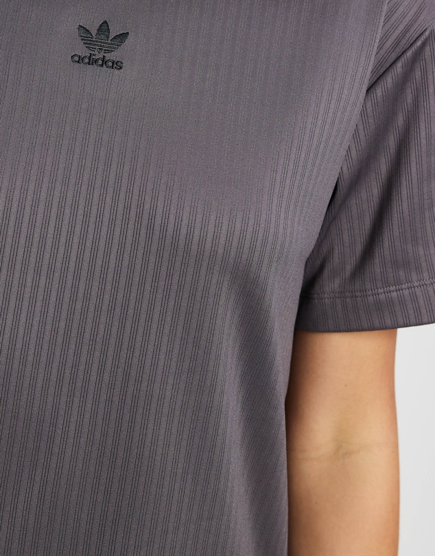 adidas Originals - Essentials Winterized Wide Rib T-Shirt