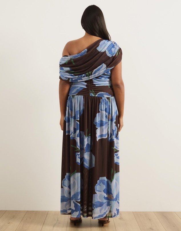 Atmos&Here Curvy - Winnie Off Shoulder Mesh Maxi Dress