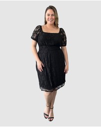 Love Your Wardrobe - Bella Stretch Lace Dress