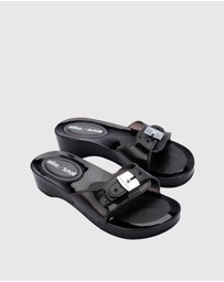 Melissa - Melissa Pescura Heel + Scholl