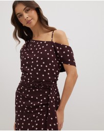 Dazie - The Moment Chiffon Polka Dot Maxi Dress
