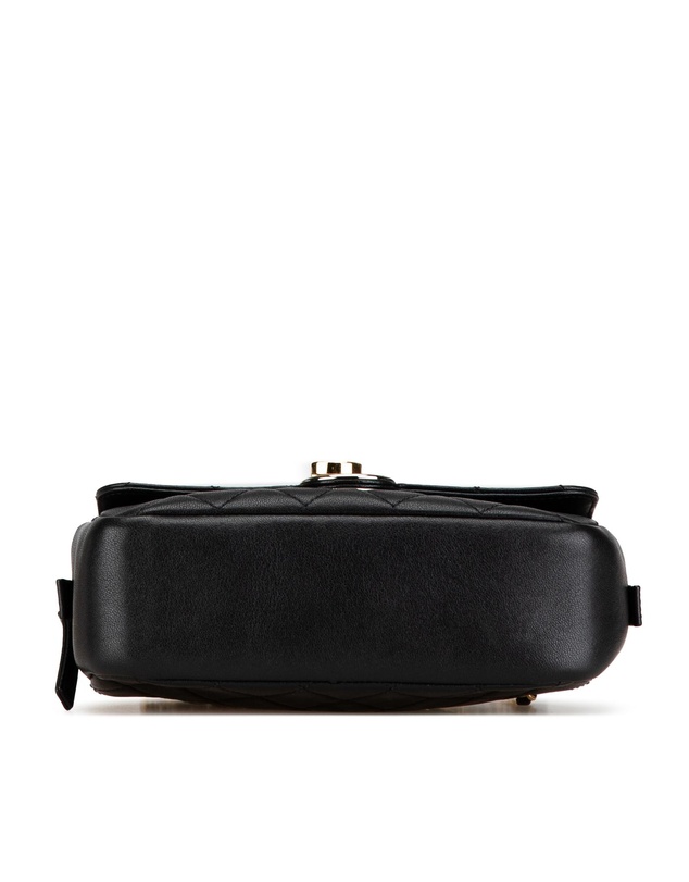 Pre-Loved by Azura Reborn - Pre-Loved CC Quilted Lambskin Chain Camera Bag