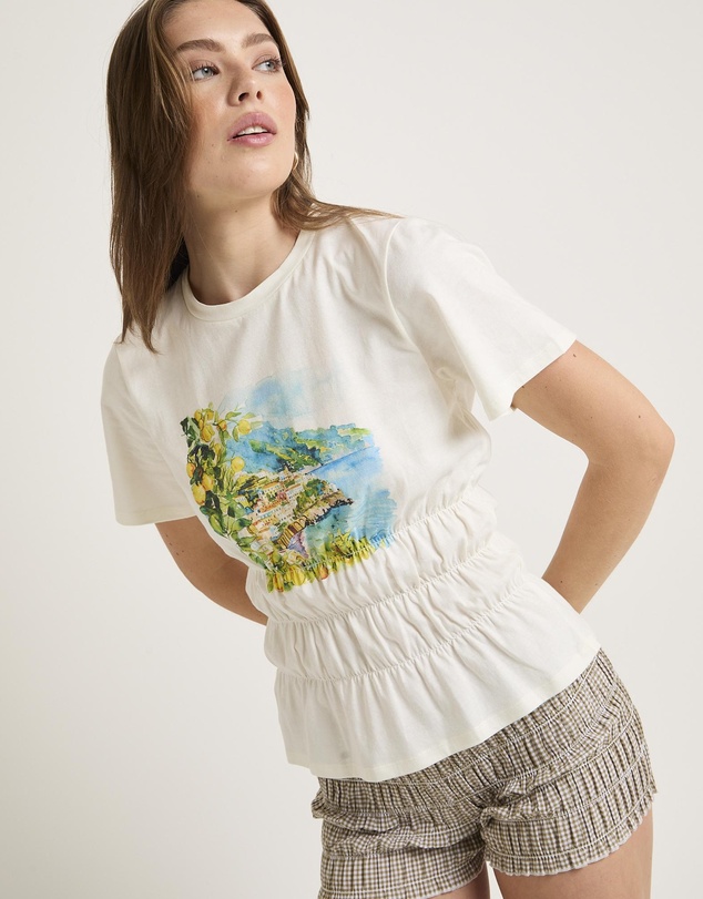 Subtitled - Ross Gathered T-Shirt