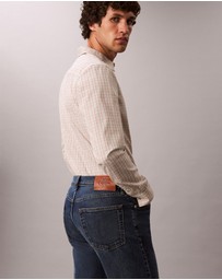 Calvin Klein Jeans - Standard Straight Fit Jeans