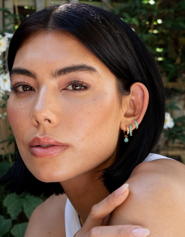 Dower & Hall - Women's Medium Azure Turquoise Huggie Hoops in Sterling Silver