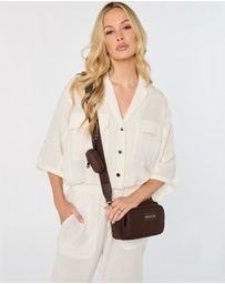 AMP AND SAND - Wander Crossbody Bag