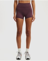 Cotton On Body Active - Ultra Luxe Dip Back Shortie Shorts