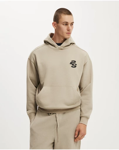 Cotton On - Box Fit Graphic Hoodie