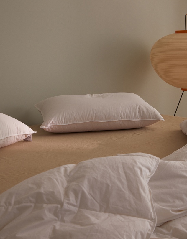 Sheet Society - LOW DOWN™ Low & Soft Pillow