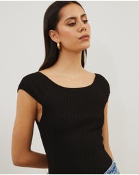 Atmos&Here - Kayla Off Shoulder Rib Knit Top