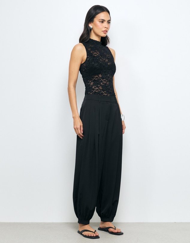 AERE - Balloon Cuffed Ankle Pants