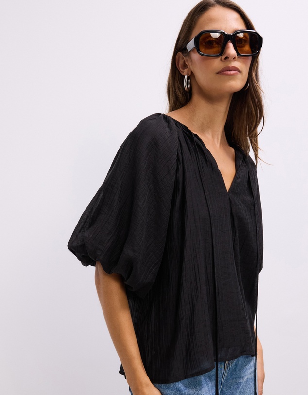 The Fated - Lila Puff Sleeve Blouse