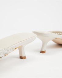 AERE - Woven Leather Heels