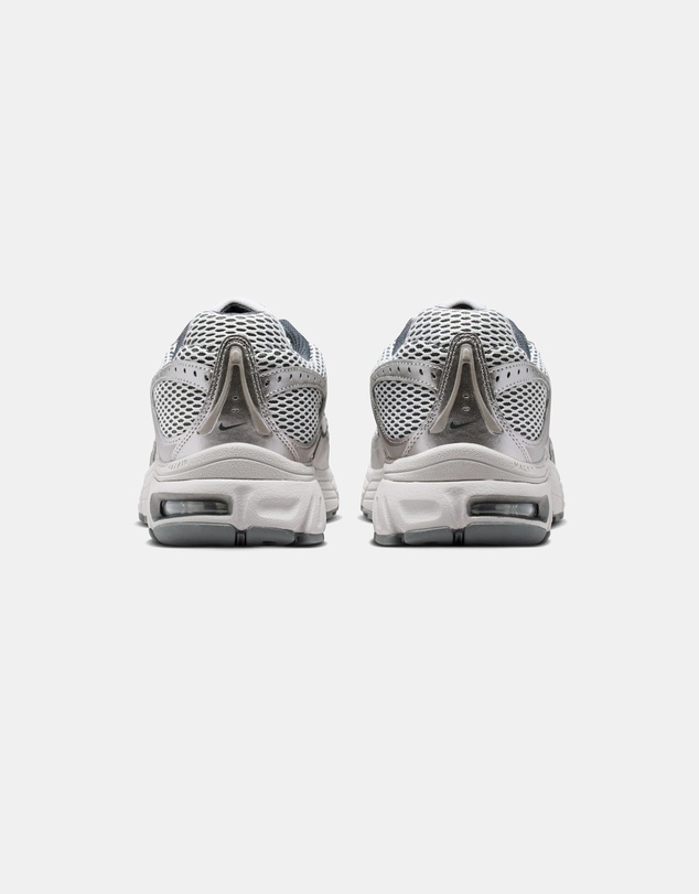 Nike - Nike Air Max Moto 2K - Men's