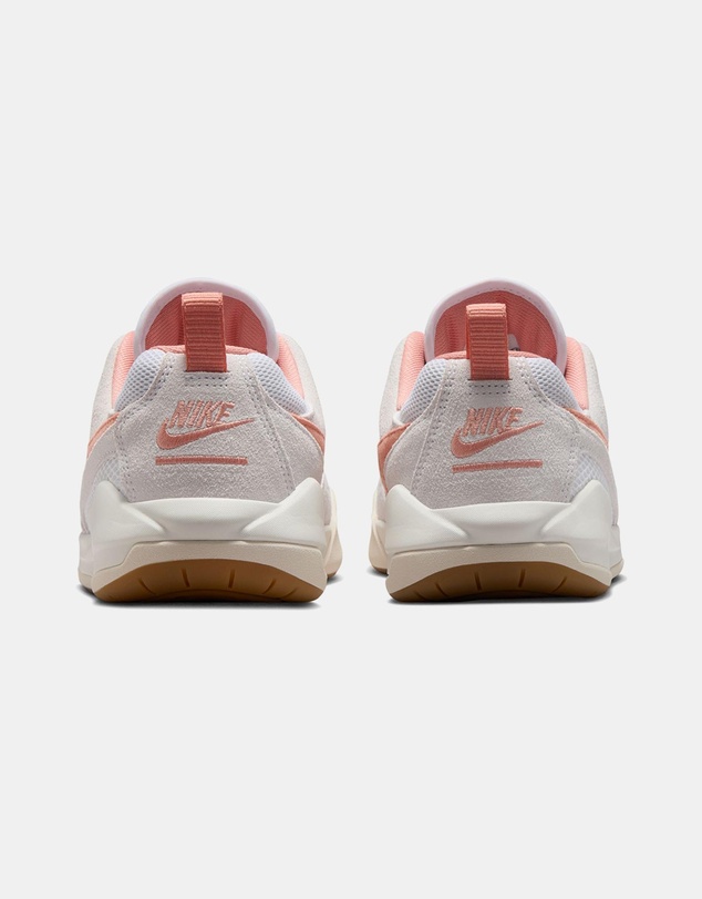 Nike - Jordan CMFT Era - Women's