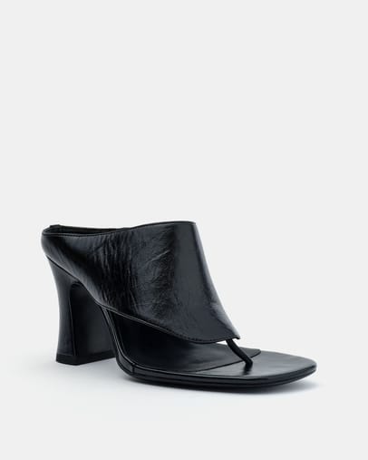 Black Oily Crinkle Leather