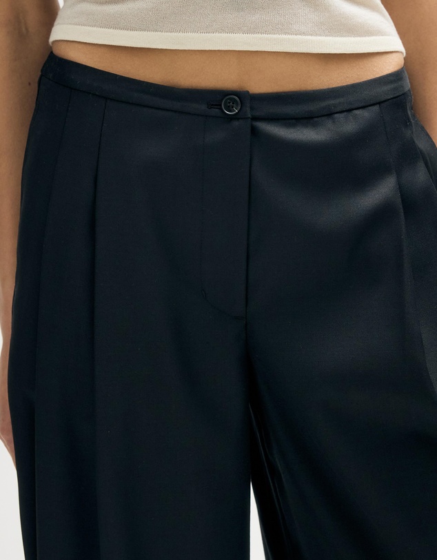 Minima Esenciales - Sacha Pleat Barrel Pants