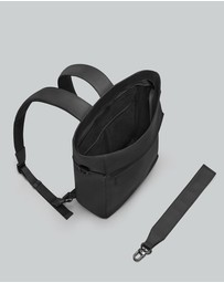 Gaston Luga - Tate - 2-in-1 Waterproof Backpack Shoulder 11L Tote Cary Bag