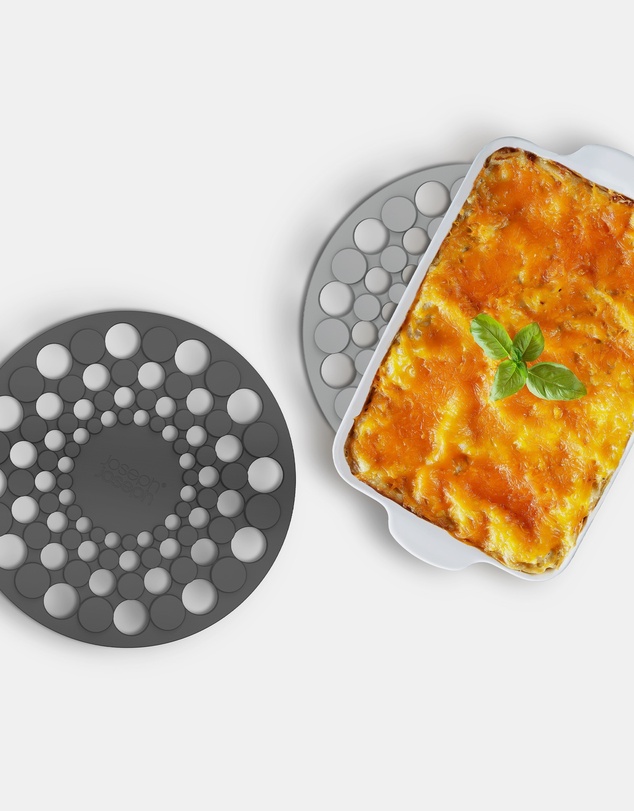 Joseph Joseph - Spot-On™ Set of 2 Silicone Trivets (Grey)