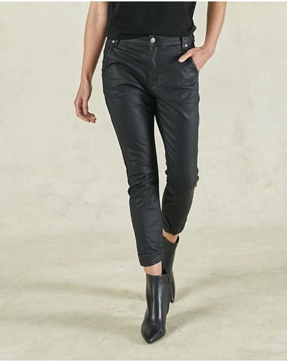 DRICOPER DENIM - Coated Black Cuffed Jeans