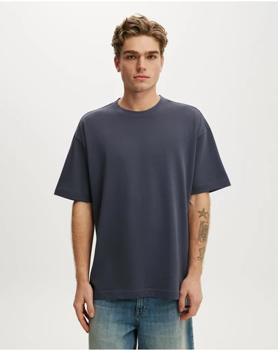Cotton On - Box Fit T-Shirt