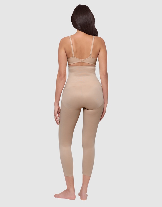 Miraclesuit Shapewear - Show Stopper Ultra High-Waist Capri Shapewear Leggings