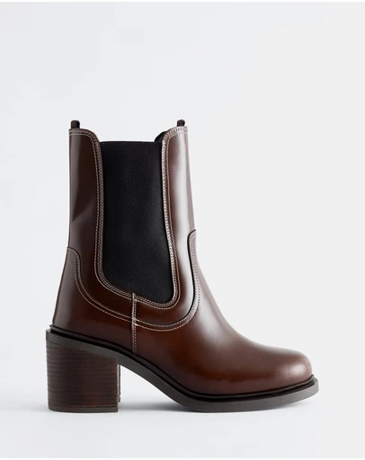 & Other Stories - Heeled Leather Chelsea Boots