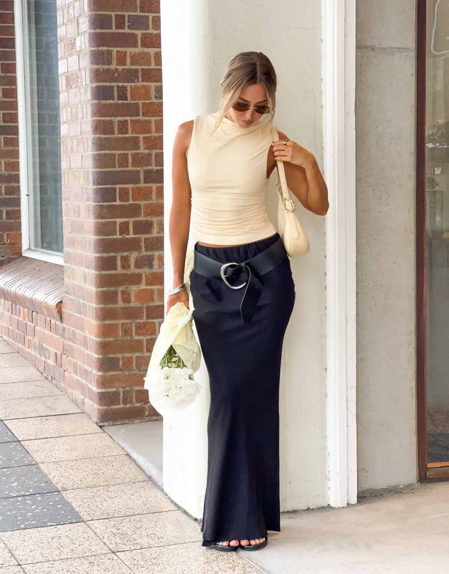 Beginning Boutique - Jacqulin Black Maxi Skirt