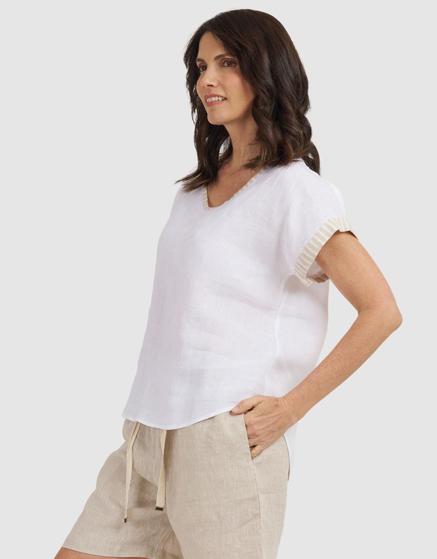 CAMIXA - Martina Linen V-Neck T-shirt