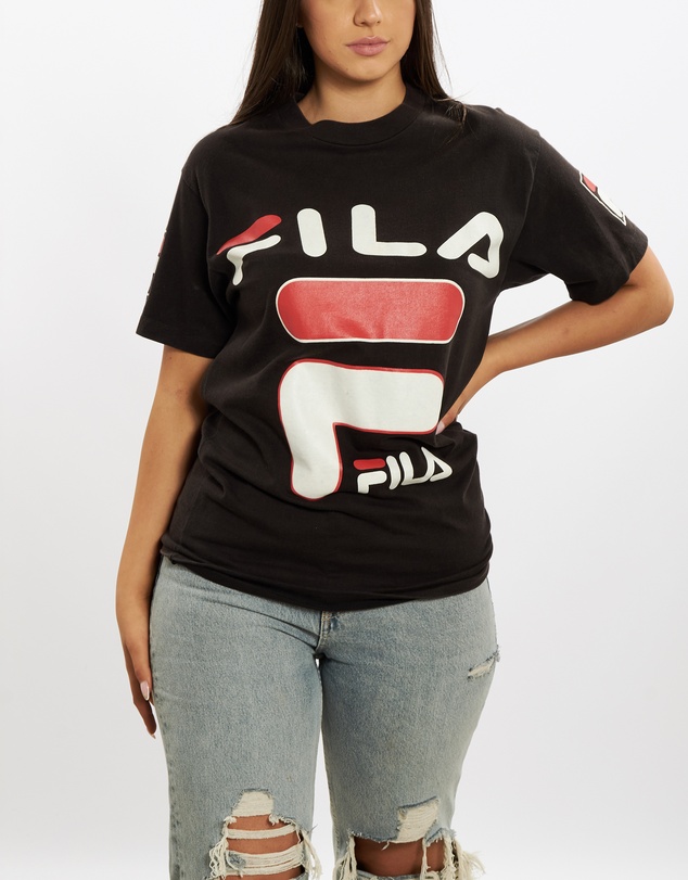 Vintage by The Real Deal - Pre Loved - 90s Fila Logo Tee