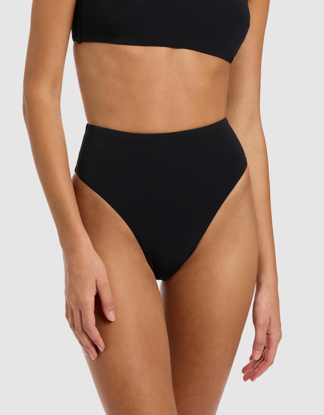 JETS - Jetset Hi-Waist Hi-Leg Pants