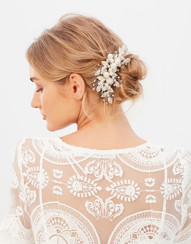 Ivory Knot - Vera Hair Clip