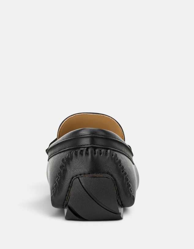 GUESS - Aqlen Loafers