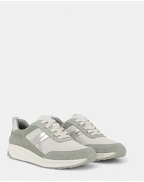Naturalizer - Shay Jogger Lace-Up Sneaker - White/Green
