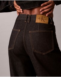 Calvin Klein Jeans - High Rise Barrel Jeans