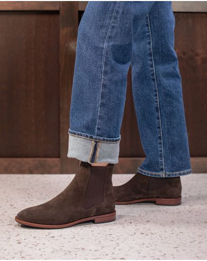 Mahogany-Suede