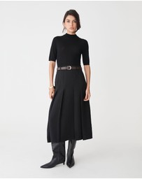 Forcast - Evelyn Pleated Skirt