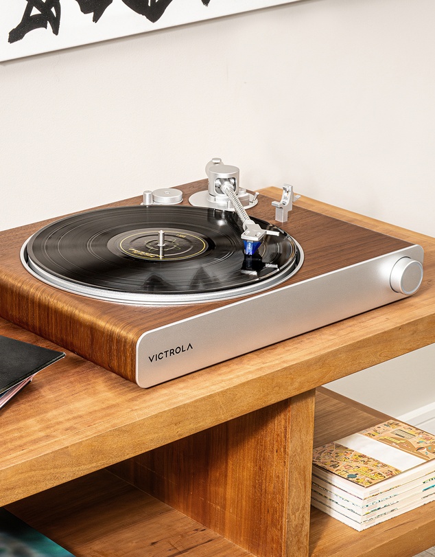 Victrola - Victrola Stream Sapphire Wi-Fi & Bluetooth Turntable - Walnut