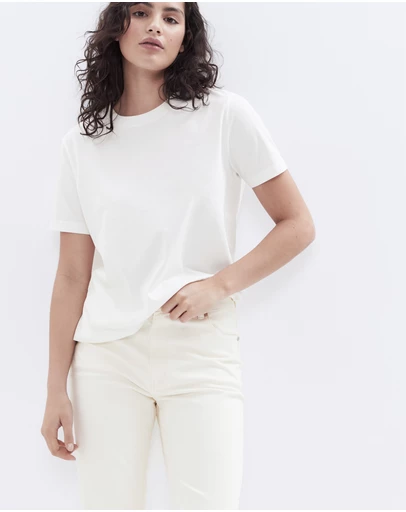 UNISON - The Classic Crew Tee